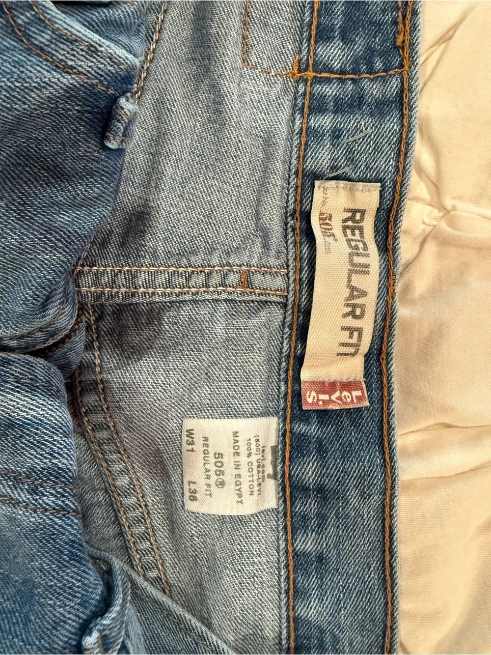 Levi's Men's 505 Light Blue Relaxed Fit Jeans with Signature Red Tab